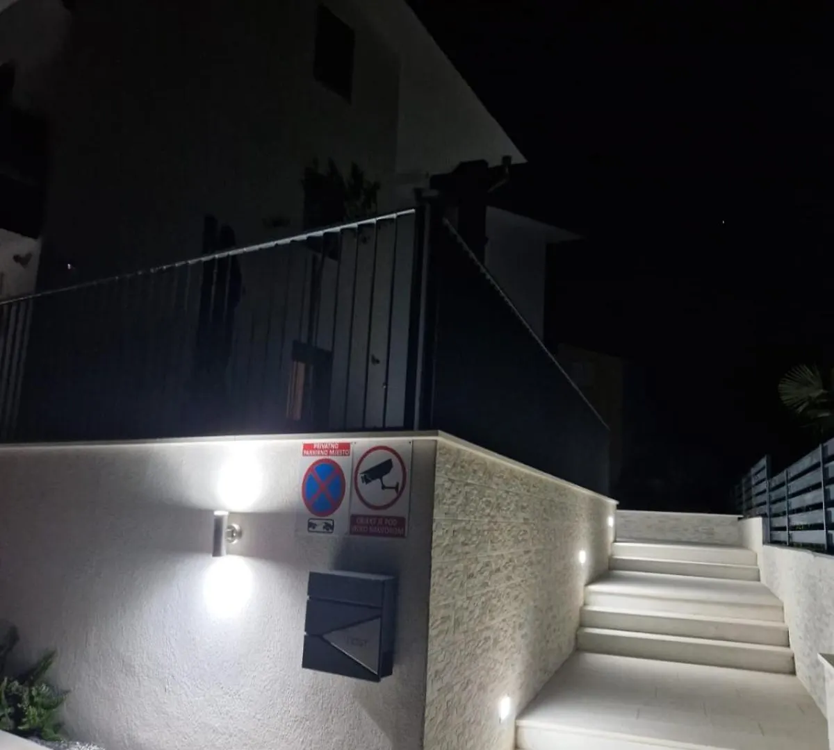 Vila Lana, 5 Sterne Sveti Anton