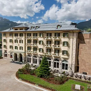 Grand Savoia Cortina D'ampezzo, A Radisson Collection Hotel Cortina d'Ampezzo